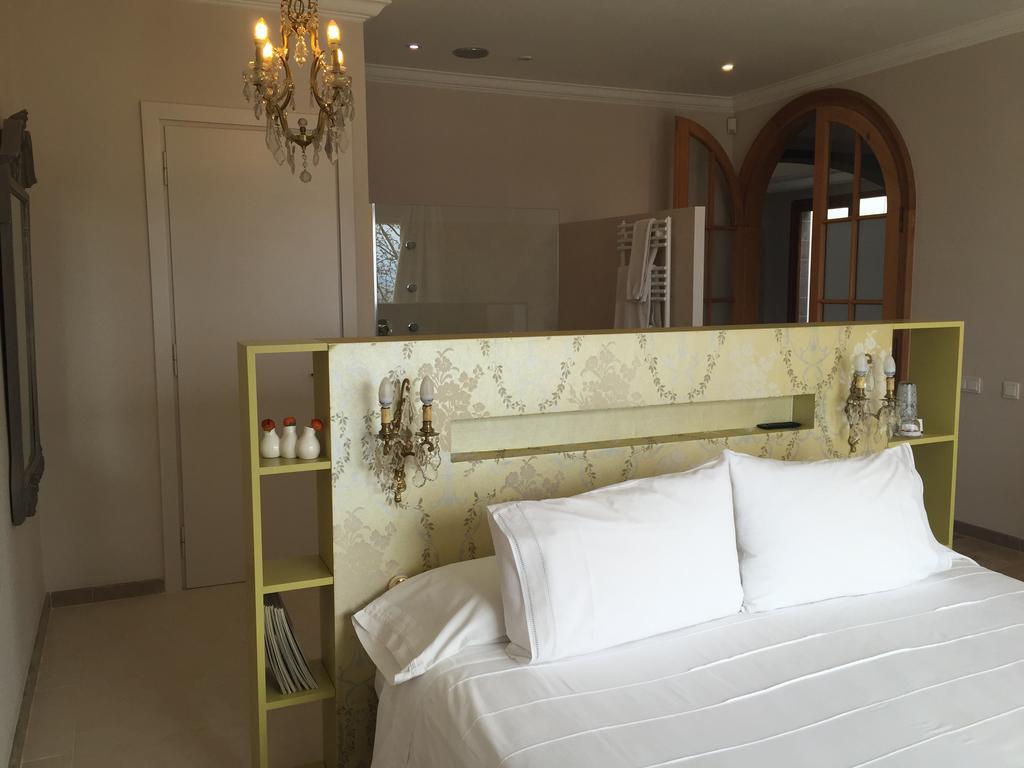 Villa Montjuic Girona Luaran gambar
